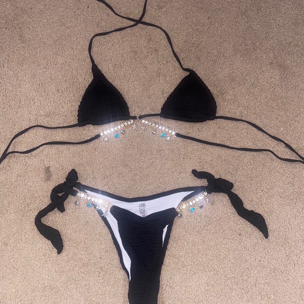 SHEIN Rhinestone Decor Triangle Thong Bikini Swimsuit